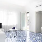 Maison Blue 公寓