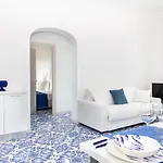 Maison Blue 卡普里