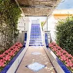 Maison Blue 卡普里