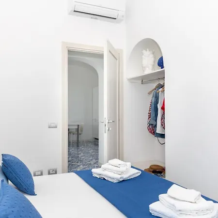 Maison Blue Lägenhet *