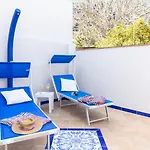 Maison Blue Lägenhet *