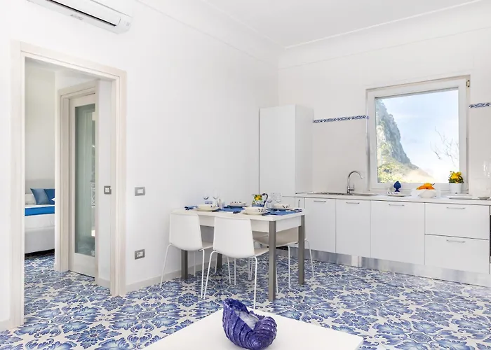 Apartment Maison Blue