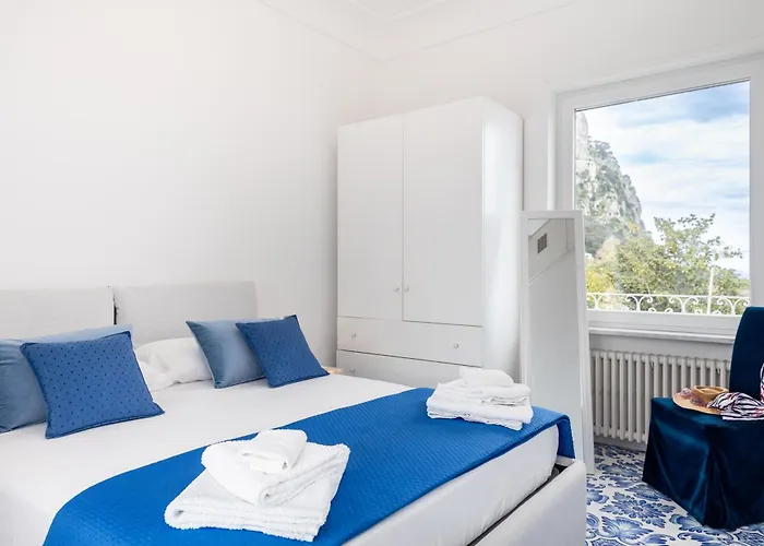 Maison Blue Apartment Capri